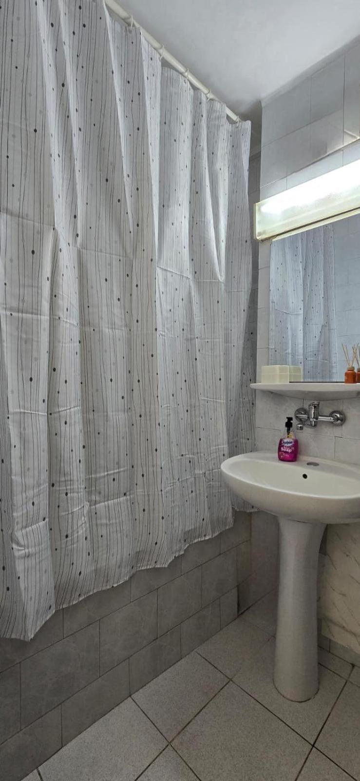 Central Residence Плоешти Экстерьер фото
